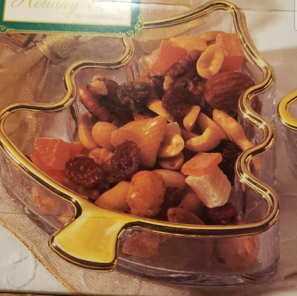 NEW! 1997 Vintage HOLIDAY GOLD Indiana Glass Party - Picture 4 of 11